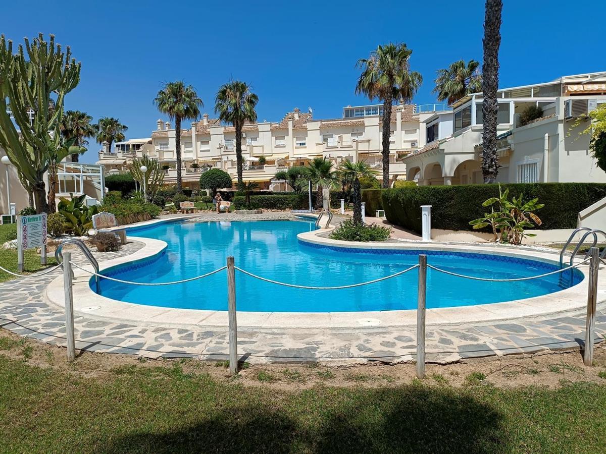 Maison Entiere Avec Piscine, Wifi, Grand Solarium Et Terrain Arbore Villa Orihuela Buitenkant foto